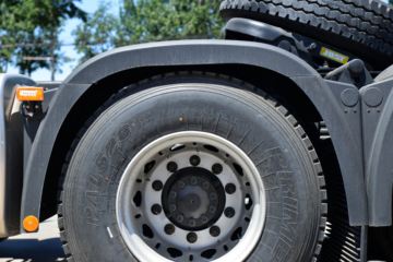  ŷEST  520 6X4 AMTԶǣ()(2.846ٱ)(BJ4259Y6DHL-12)ͼƬ