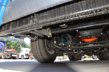  ŷEST  520 6X4 AMTԶǣ()(2.846ٱ)(BJ4259Y6DHL-12)ͼƬ