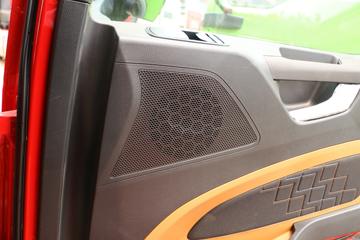 �����ؿ� ����M6000 245���� 4X2 6.85�ײ�դʽ�ػ���(����)(SX5189CCYVB481)ͼƬ