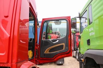 �����ؿ� ����M6000 245���� 4X2 6.85�ײ�դʽ�ػ���(����)(SX5189CCYVB481)ͼƬ