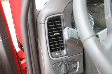 �����ؿ� ����M6000 245���� 4X2 6.85�ײ�դʽ�ػ���(����)(SX5189CCYVB481)ͼƬ