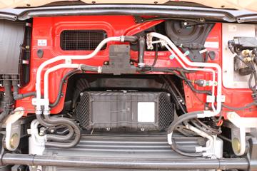 �����ؿ� ����M6000 245���� 4X2 6.85�ײ�դʽ�ػ���(����)(SX5189CCYVB481)ͼƬ