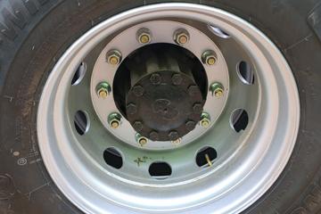 �����ؿ� ����M6000 245���� 4X2 6.85�ײ�դʽ�ػ���(����)(SX5189CCYVB481)ͼƬ