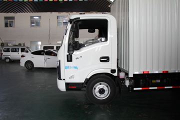 ŷ������ ���� ������ 150���� 4.15�׵�����ʽ�Ῠ(����)ͼƬ