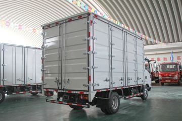 ŷ������ ���� ������ 150���� 4.15�׵�����ʽ�Ῠ(����)ͼƬ