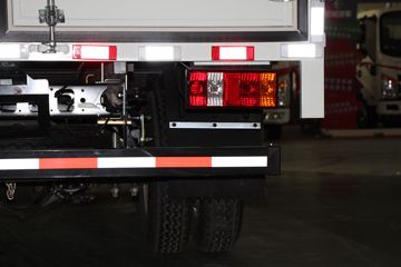 ŷ������ ���� ������ 150���� 4.15�׵�����ʽ�Ῠ(����)ͼƬ