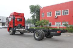 一汽解放 J6L中卡 尊享版 绿通款 260马力 4X2 6.75米仓栅式载货车(国六)(CA5170CCYP62K1L4A2E6)