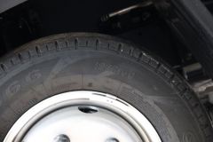 福田 欧马可S1系 轻盈版 122马力 3.7米单排栏板轻卡(国六)(5.125速比)(BJ1044VAJA6-1A)