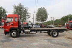 青岛解放 JK6中卡 220马力 4X2 6.75米栏板载货车(国六)(CA1168P28K2L2E6A80)