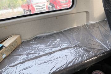 �ൺ��� JK6�п� 220���� 4X2 6.75�������ػ���(����)(CA1168P28K2L2E6A80)ͼƬ