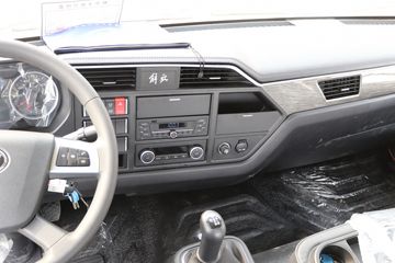 �ൺ��� JK6�п� 220���� 4X2 6.75�������ػ���(����)(CA1168P28K2L2E6A80)ͼƬ