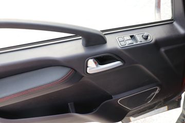 �ൺ��� JK6�п� 220���� 4X2 6.75�������ػ���(����)(CA1168P28K2L2E6A80)ͼƬ