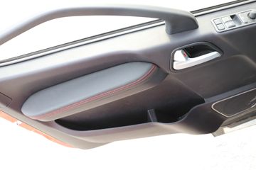 �ൺ��� JK6�п� 220���� 4X2 6.75�������ػ���(����)(CA1168P28K2L2E6A80)ͼƬ