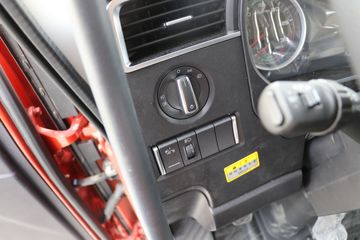 �ൺ��� JK6�п� 220���� 4X2 6.75�������ػ���(����)(CA1168P28K2L2E6A80)ͼƬ