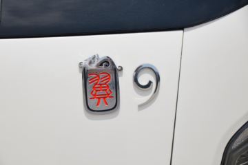 �������ó� ������9 ���˰� 150���� 4X2 4.15�׵�����ʽ�Ῠ(����)ͼƬ