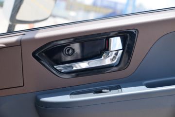 �������ó� ������9 ���˰� 150���� 4X2 4.15�׵�����ʽ�Ῠ(����)ͼƬ