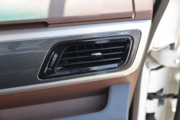 �������ó� ������9 ���˰� 150���� 4X2 4.15�׵�����ʽ�Ῠ(����)ͼƬ