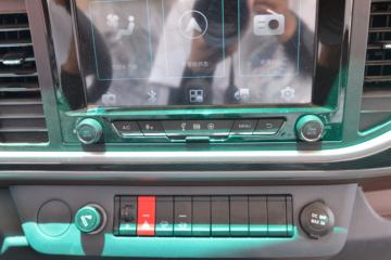 �������ó� ������9 ���˰� 150���� 4X2 4.15�׵�����ʽ�Ῠ(����)ͼƬ