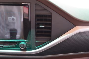 �������ó� ������9 ���˰� 150���� 4X2 4.15�׵�����ʽ�Ῠ(����)ͼƬ