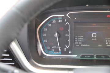 �������ó� ������9 ���˰� 150���� 4X2 4.15�׵�����ʽ�Ῠ(����)ͼƬ