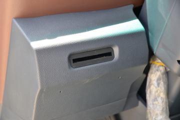 �������ó� ������9 ���˰� 150���� 4X2 4.15�׵�����ʽ�Ῠ(����)ͼƬ