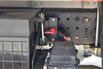 �������ó� ������9 ���˰� 150���� 4X2 4.15�׵�����ʽ�Ῠ(����)ͼƬ