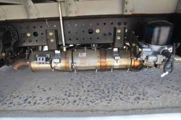 �������ó� ������9 ���˰� 150���� 4X2 4.15�׵�����ʽ�Ῠ(����)ͼƬ