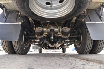 �������ó� ������9 ���˰� 150���� 4X2 4.15�׵�����ʽ�Ῠ(����)ͼƬ