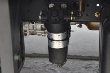 �������ó� ������9 ���˰� 150���� 4X2 4.15�׵�����ʽ�Ῠ(����)ͼƬ