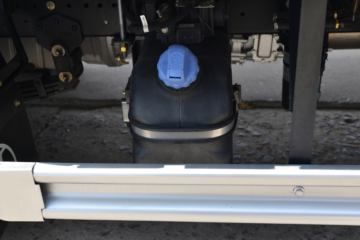 �������ó� ������9 ���˰� 150���� 4X2 4.15�׵�����ʽ�Ῠ(����)ͼƬ