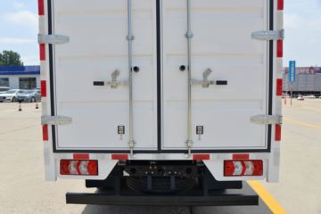 �������ó� ������9 ���˰� 150���� 4X2 4.15�׵�����ʽ�Ῠ(����)ͼƬ