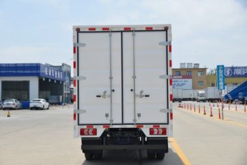 �������ó� ������9 ���˰� 150���� 4X2 4.15�׵�����ʽ�Ῠ(����)ͼƬ