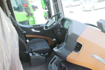 �����ؿ� ����H6000 480���� 6X4AMT�Զ���ǣ����(����)(SX4259RD4Q1)ͼƬ