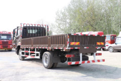 中国重汽 豪沃NX中卡 220马力 4X2 6.75米栏板载货车(国六)(ZZ1167K511JF1)