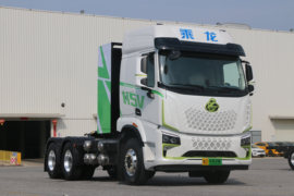 乘龙H5V&nbsp;电动牵引车外观图片