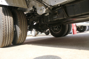  ٹ¿  1.8L 125  3.3׵΢()(˫̥)(LZW1030LT6B)ͼƬ