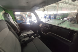 瑞胜&nbsp;电动自卸车驾驶室图片