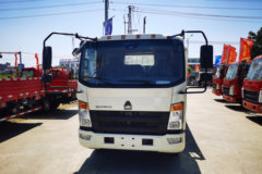 中国重汽HOWO 追梦 130马力 4X2 4.15米单排畜禽载货车(国六)(ZZ5047CCQH3315F145)