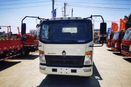 追梦&nbsp;畜禽运输车外观图片