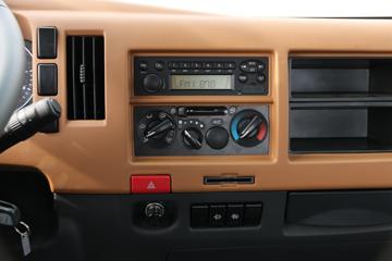 ���� ����A8 150���� 4X2 4.22�׵��������Ῠ(HFC1048B31K1C7S)ͼƬ