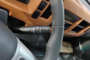 ���� ����A8 150���� 4X2 4.22�׵��������Ῠ(HFC1048B31K1C7S)ͼƬ