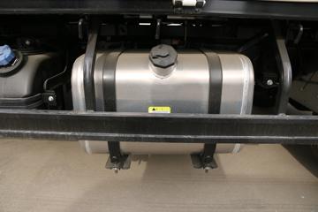 ���� ����A8 150���� 4X2 4.22�׵��������Ῠ(HFC1048B31K1C7S)ͼƬ