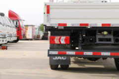 江淮 骏铃A8 150马力 4X2 4.22米单排栏板轻卡(HFC1048B31K1C7S) 江淮 骏铃A8 150马力 4X2 4.22米单排栏板轻卡(HFC1048B31K1C7S)