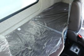 乘龙H5&nbsp;电动载货车内饰图片