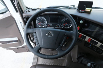 �������� ����H5 9.7�״��綯��ʽ�ػ���246kWhͼƬ