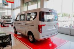长安跨越 跨越星V3 畅享型 107马力 1.5L汽油 5座面包车