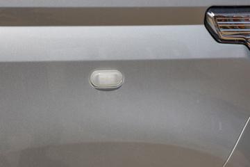 ���� �ٹ��¿� ������ 1.8L 125���� ���� 2.6��˫������΢��(����)(��˫̥)(LZW1030SLT6B)ͼƬ