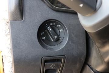 �й����� �ǵ¿�SITRAK G5�п� 270���� 4X2 6.8���������䳵(ZZ5186CCQK501GF1)ͼƬ