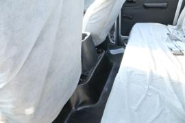 神骐PLUS&nbsp;载货车驾驶室                                               图片