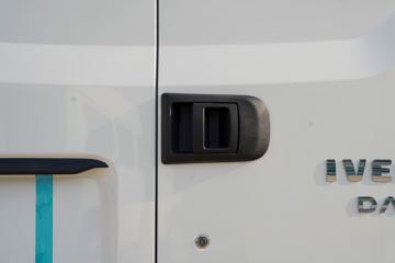 �Ͼ���ά�� ŷʤ2021�� ����ϵ��V42-33S 145���� 2.0T �߶���ջ���(����)ͼƬ